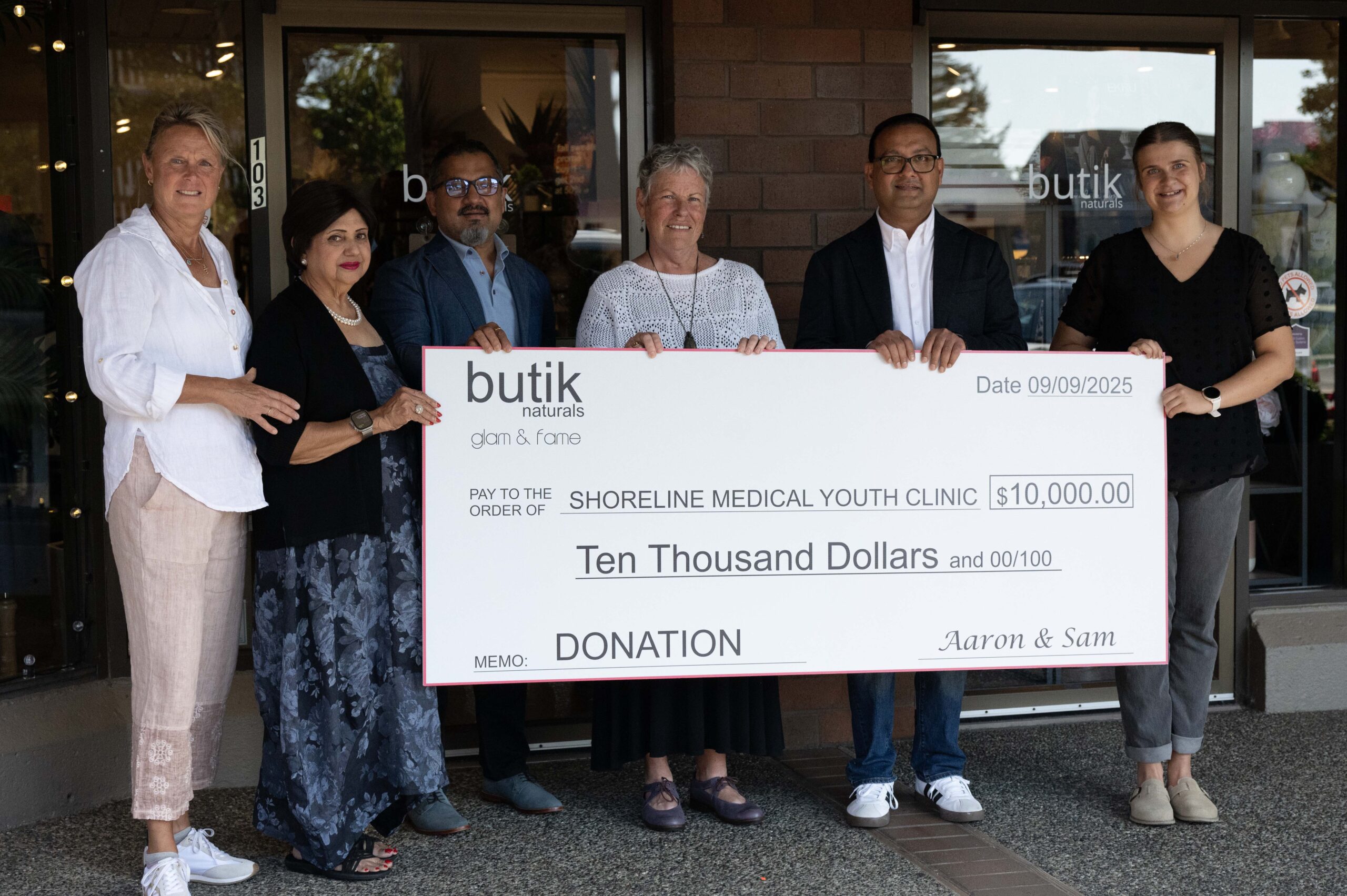 Sidney, BC – Shoreline Medical Society is proud to announce that Butik Naturals has donated $10,000 for the Saanich Peninsula Youth Clinic. The funds will support the delivery of no-cost, confidential health services for youth across the region.